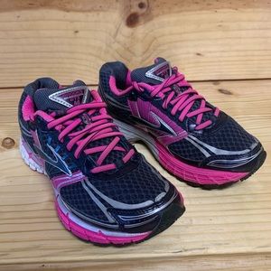 Brooks Adrenaline GTS 14 Women’s size 6.5 running